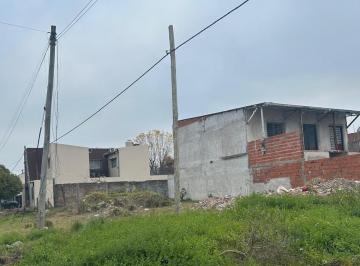 Terreno · 200m² · Terreno en Venta - 200 m² - La Plata