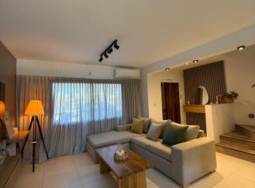 PH de 4 ambientes, Córdoba · Duplex en Venta Docta