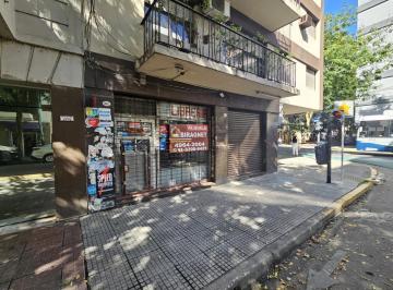 Local comercial · 21m² · 1 Ambiente · Alquiler - Local Comercial a La Calle, a m de La Esquina