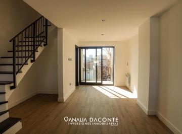 PH · 85m² · 3 Ambientes · PH 3 Amb en Duplex. Parque Luro