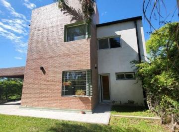 imagen1 · Casa 4 Dorm en Sauce Viejo - B° Las Delicia