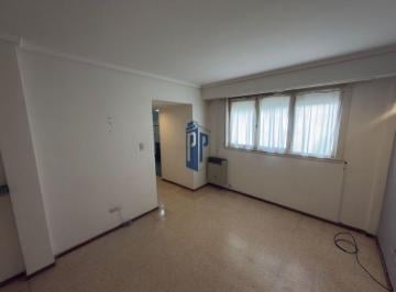 Departamento de 2 ambientes, Mar del Plata · Departamento en Alquiler en Macrocentro