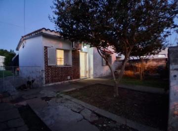 Casa · 69m² · 3 Ambientes · 1 Cochera · Venta Casa Arroyo Seco