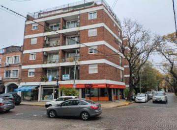 Departamento de 3 ambientes, San Isidro · Muy Amplio Dpto de 2 Dorm. con Escritorio en Excelente Ubicación