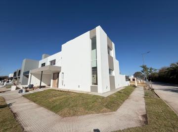 Foto · Alquilo Casa a Estrenar de Tres Dorm. en Campo Chico con Patio Balcon Garage Para Dos Vehicul