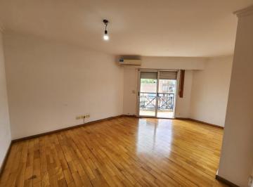 Departamento · 60m² · 4 Ambientes · Alquiler Departamento Rosario 2 Dorm. Echesortu Cocina Separada Amplio Living Comedor