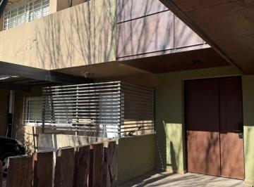 Casa de 5 ambientes, Córdoba · Duplex en Barrio Cerrado La Catalina - 3 Dom - 2 Baños - Cochera - Galeria - Seg 24 Hs