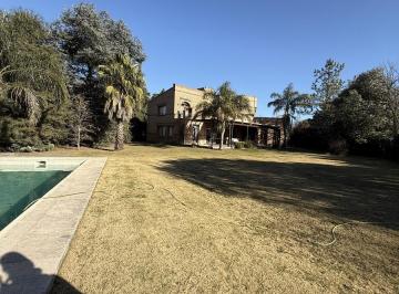 Casa · 3000m² · 7 Ambientes · 3 Cocheras · Campos del Virrey | Casa Amoblada 3 Dorm. con Pileta y Parque | Aire de Campo y Seguridad