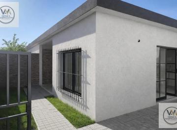 Casa · 60m² · 3 Ambientes · 2 Cocheras · Hermoso PH Tipo Casa 3 Amb en Castelar Norte - Totalmente Reciclado a Nuevo C/ Jardín y 2 Cocheras