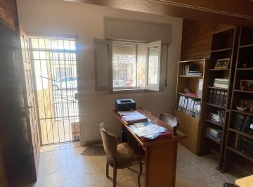 Casa · 180m² · 6 Ambientes · Casa en Las Heras