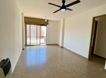 Departamento · 90ha · 4 Ambientes · Vendo Depto 3 Dorm. | Centro!