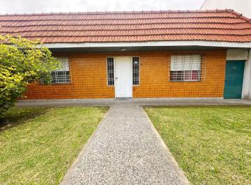 PH · 93m² · 4 Ambientes · Venta Casa 4 Amb con Patio