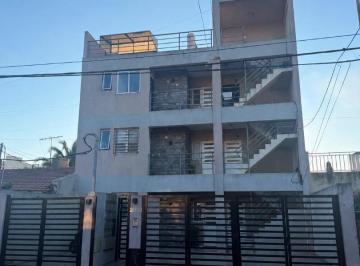 Departamento · 30m² · 2 Ambientes · Departamento 2 Amb. en Alquiler con Terraza Propia