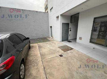 Garage · 60m² · Comoda Cochera con Porton Automatico - San Martín Centro