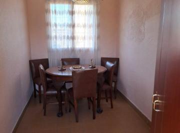 PH · 110m² · 3 Ambientes · PH en Piñeyro