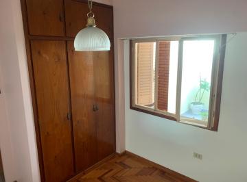 PH · 110m² · 3 Ambientes · PH en Piñeyro