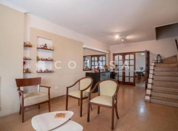 Casa · 185m² · 6 Ambientes · 1 Cochera · Casa en Santa Fe