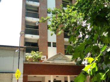 Departamento de 3 ambientes, La Plata · Departamento de 70 m² con 2 Dorm. en Venta en La Plata