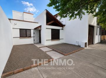Casa de 6 ambientes, Capilla del Rosario · Casa de 200 m² con 3 Dorm. en Venta en Capilla del Rosario