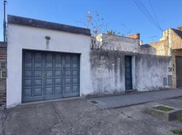 Terreno , General San Martín · Lote con Mejoras 354 m²