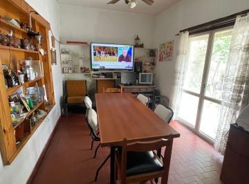 Casa , Rosario · Casa Apta Crédito. 2 Dorm. con Patio, Quincho y Garaje!