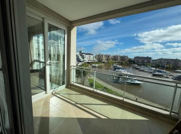 Departamento · 60m² · 2 Ambientes · 1 Cochera · Departamento de 2 Ambientes Amoblado con Balcón