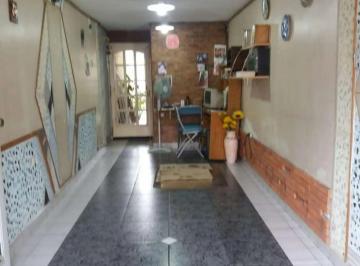PH de 2 ambientes, La Matanza · PH de 2 Ambientes Al Frente con Cochera y Patio