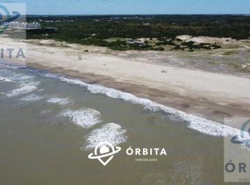 Terreno · 1100m² · Lote en Venta en Costa Dunas, Barrio Medanos