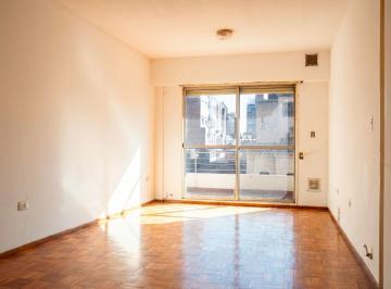 Departamento · 57m² · 3 Ambientes · Venta Depto. Dos Dorm. con Balcon Centro