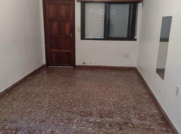 PH · 60m² · 3 Ambientes · 1 Cochera · PH en Villa Bosch