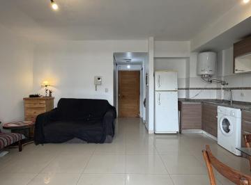 Departamento · 30m² · 1 Ambiente · Venta Departamento Monoambiente Flores Apto Profesional con Terraza y Jacuzzi