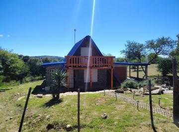 Casa · 78m² · 3 Ambientes · 1 Cochera · Venta Cabaña Cuesta Blnca