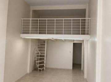 Local comercial · 38m² · 2 Ambientes · Excelente Local Comercial 38 m² con Entrepiso y Baño.