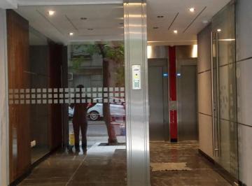 Departamento · 35m² · 1 Ambiente · Monambiente en 11 de Septiembre Esquina Pico, Conexión Lavarropas. Seguridad 24hs por Totem