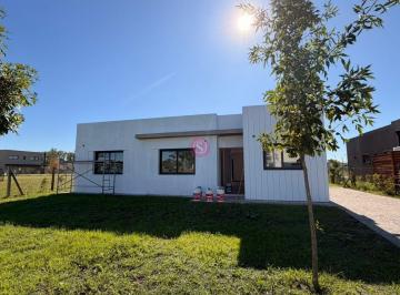 Casa · 144m² · 4 Ambientes · 1 Cochera · Casa en Venta en Barrio San Pablo, Pilar, G. B. a. Zona Norte