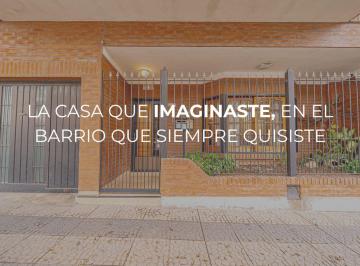 Casa · 236m² · 6 Ambientes · 1 Cochera · Venta 5 Amb en Olivos Mas Loft Lote Propio Cochera
