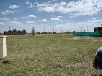 Terreno · 860m² · Venta Exclusivo Lote de 869 m² en La Alameda