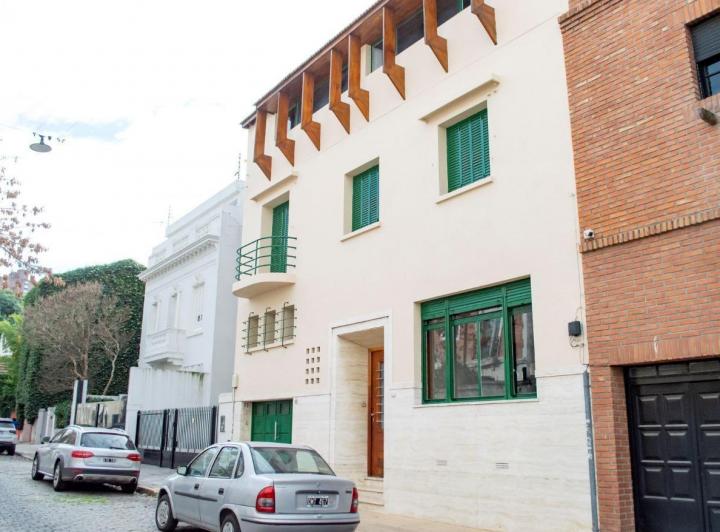 Casa · 300m² · 6 Ambientes