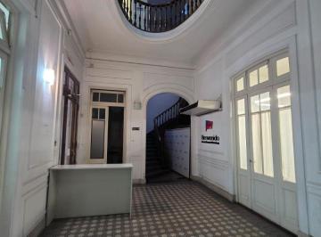Casa de 10 ambientes, Ciudad de Mendoza · Importante Casona Señorial en El Centro de Mendoza