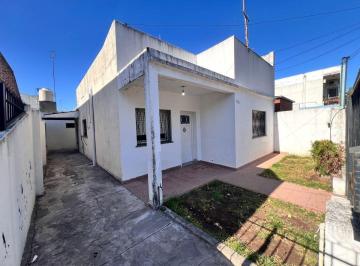 PH · 82m² · 3 Ambientes · Retasado! Muy Lindo PH en Zona Residencial de Beccar - Nuevo Precio