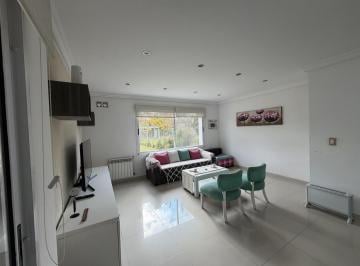 Casa · 200m² · 4 Ambientes · Venta Casa 4 Ambientes La Celia