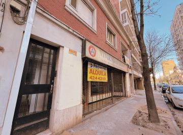 Oficina comercial · 120m² · 5 Ambientes · San Martin 1639 - Casa Planta Alta de 3 Dorm. Solo Uso Comercial en Alquiler - Centro, Rosario