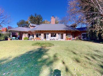 FACHADA 3 CASA EN ABRIL CLUB DE CAMPO, HUDSON · Casa en Venta en Abril Club de Campo, Hudson