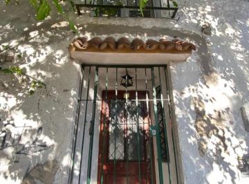 Casa · 170m² · 7 Ambientes · 1 Cochera · Santilli - Solis 111 Temperley