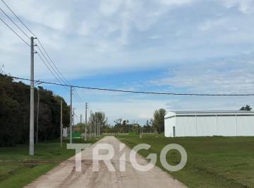 Terreno · 3219m² · Terreno en Venta Dentro de Parque Industrial en Moreno Ruta 24
