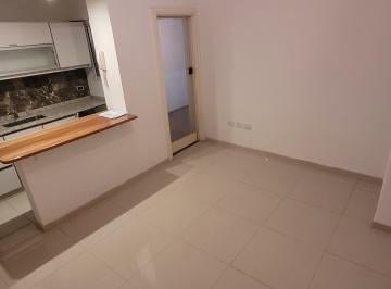 Departamento de 2 ambientes, Boedo · Alquilo Departamento 2 Ambientes con Patio