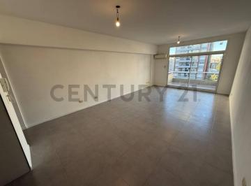 Departamento · 40m² · Monoambiente con Balcón en Alquiler, Villa Urquiza