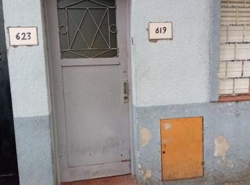 Departamento de 1 ambiente, Lomas de Zamora · Monoambiente Al Frente
