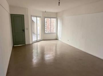 PH · 88m² · 3 Ambientes · PH en Venta - 2 Dorm. 1 Baño - Villa Pueyrredon