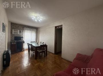 Departamento · 61m² · 4 Ambientes · Venta Departamento 4 Ambientes en Avellaneda